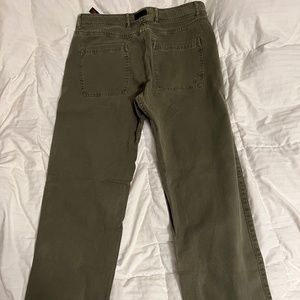 Gramicci Mens 36X 32 pants - Green